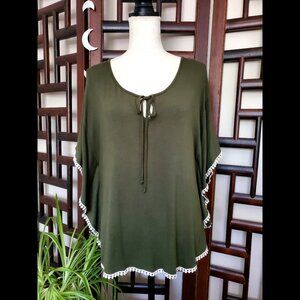 Women's Blouse (Size M)